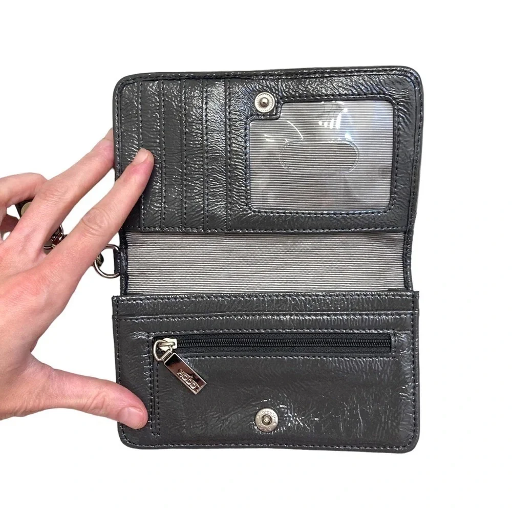 Hobo gray black patent woven leather wristlet wallet